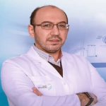 أيمن مصطفى