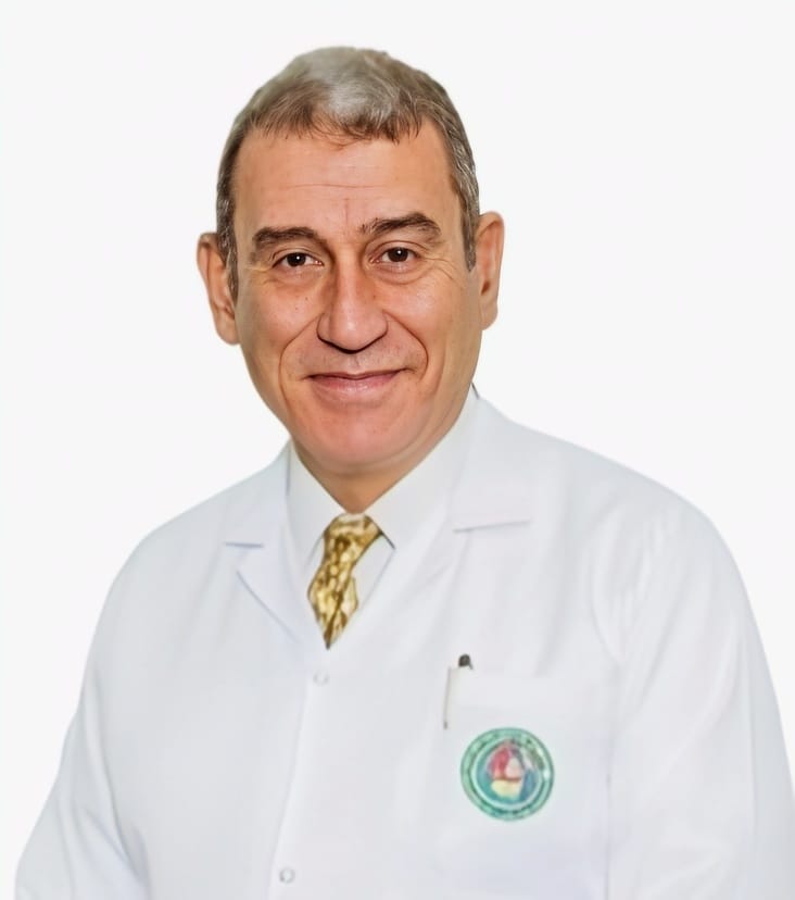 عمرو مبروك
